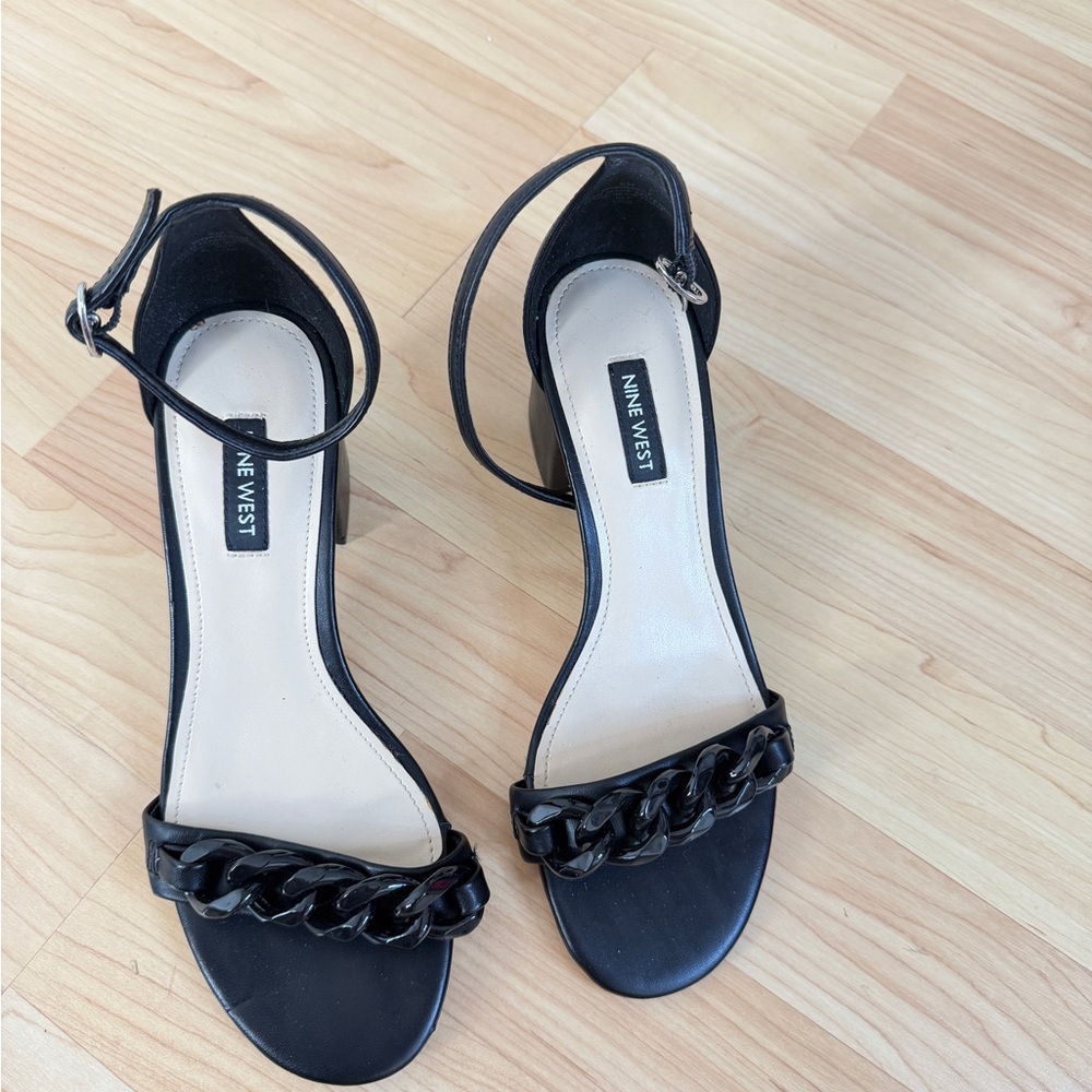 Nine West Black Heels with Chain Detail